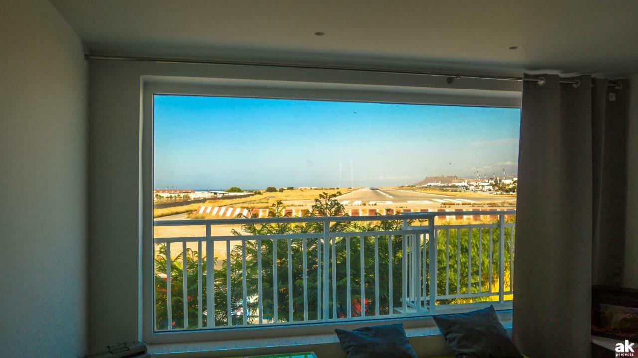Heraklion Airport Family Lux Apartment מראה חיצוני תמונה