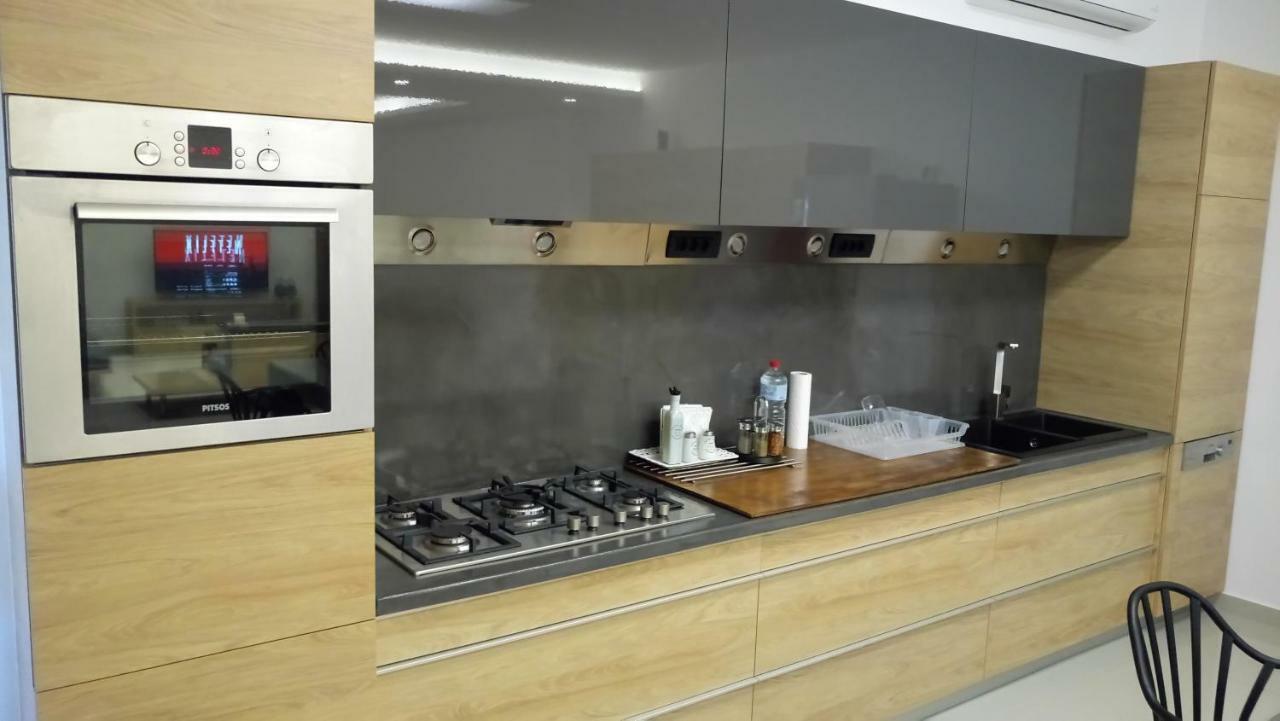 Heraklion Airport Family Lux Apartment מראה חיצוני תמונה