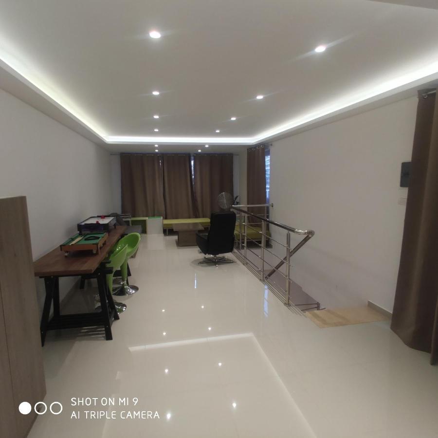 Heraklion Airport Family Lux Apartment מראה חיצוני תמונה